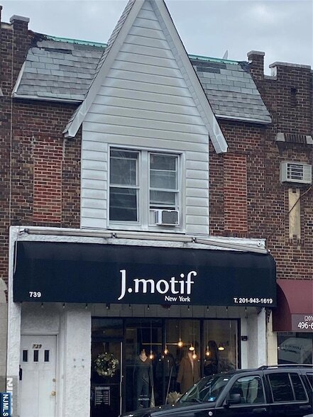 Photo - 739 Anderson Ave Apartment