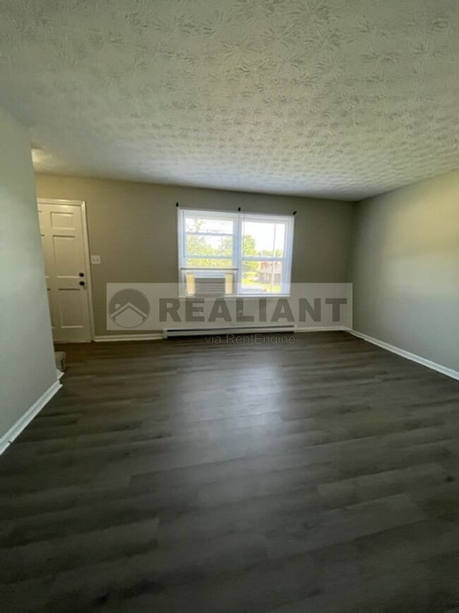 Foto del edificio - 314 Walters Ln