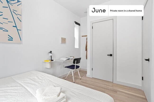 Building Photo - Harmonious ROOM at The Maison on Edgecombe