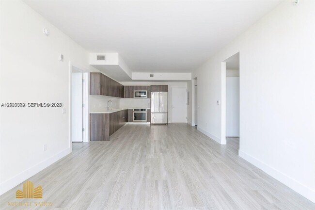 Foto del edificio - 2960 NE 207th St