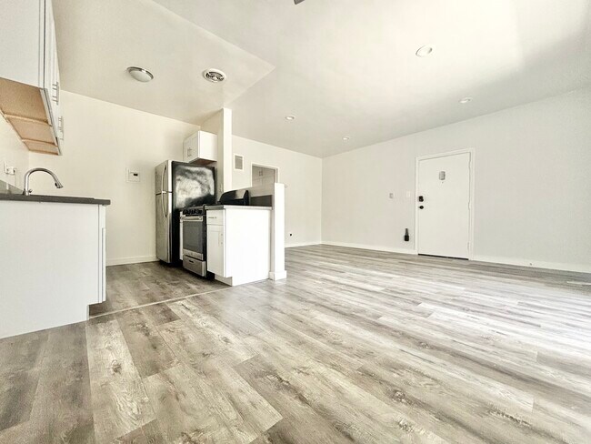Foto del edificio - 924 4th St Santa Monica, CA 90403