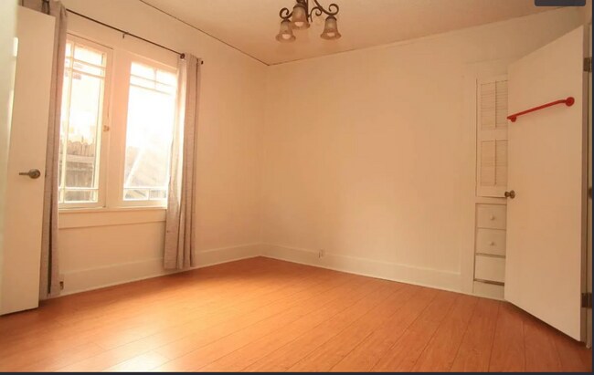 Foto del edificio - 1238 N Gardner St