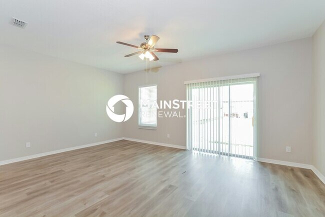 Foto del edificio - 3 Bedroom Pet-Friendly Home in St. Cloud, FL with Main Street Renewal