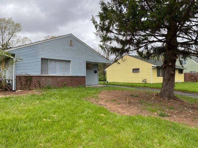 Building Photo - 2337 Hanna Dr