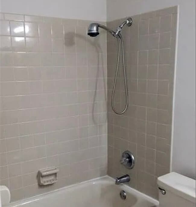 Building Photo - 101 Voss Ct