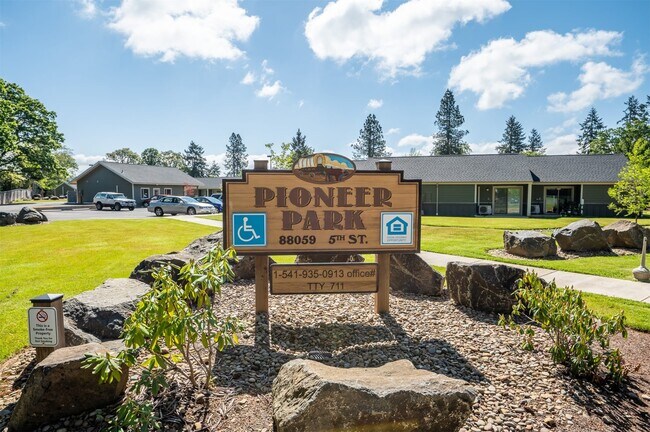 Foto del edificio - 88059 5th St