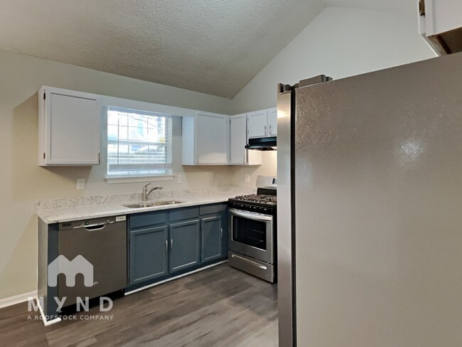 Foto del edificio - 6437 Phillips Ct