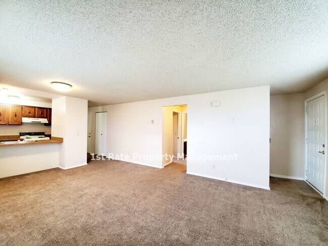 Building Photo - 23 SW 7th Ave