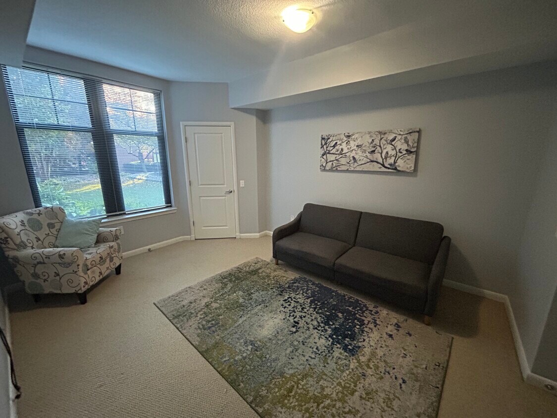 Photo - 1021 N Garfield St (Arlington, VA)