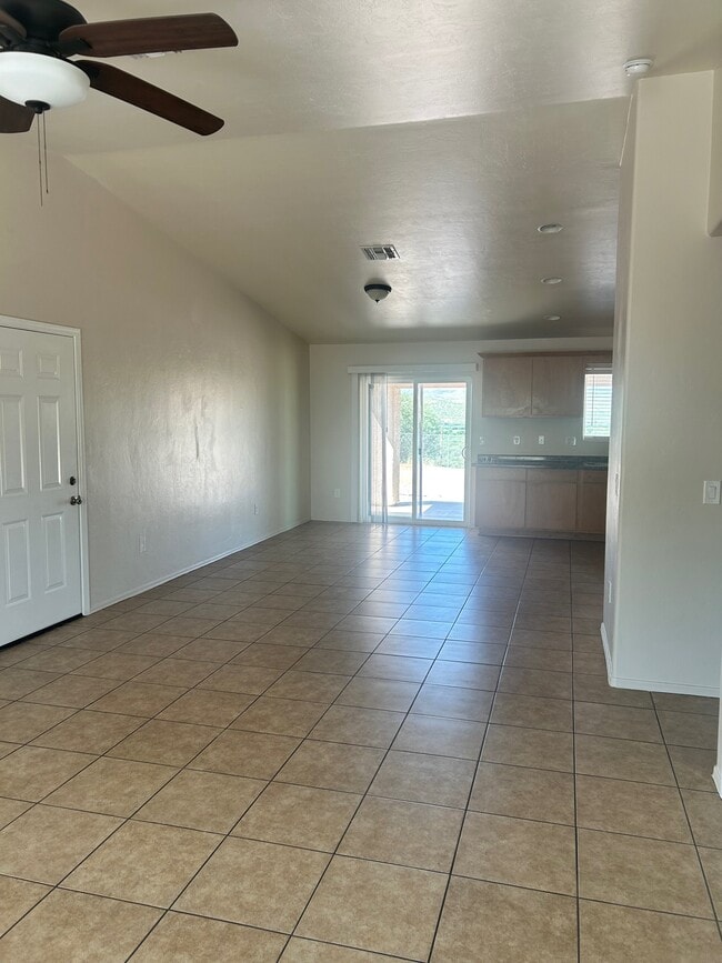 Building Photo - 118 Calle Tiburon