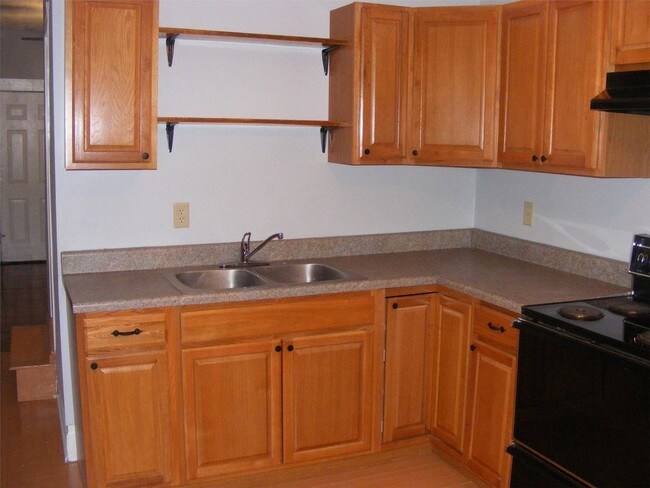 Building Photo - 830 Tennessee Ave. Apt 1
