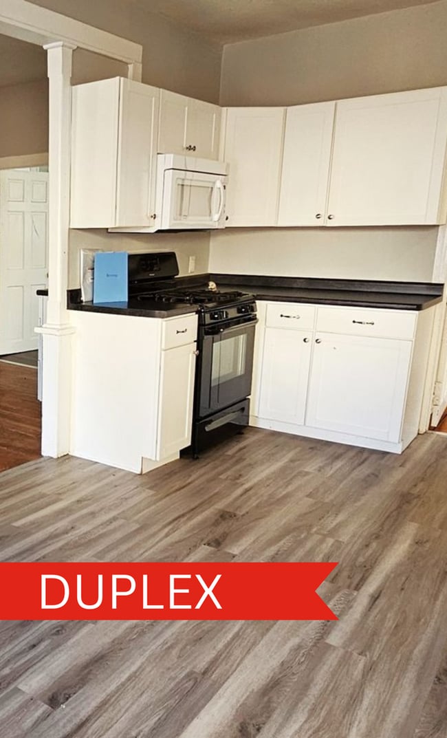 Building Photo - 79 Chase St