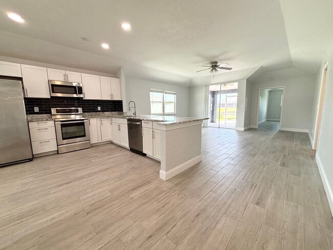 Foto del edificio - 1324 SE 6th Ave