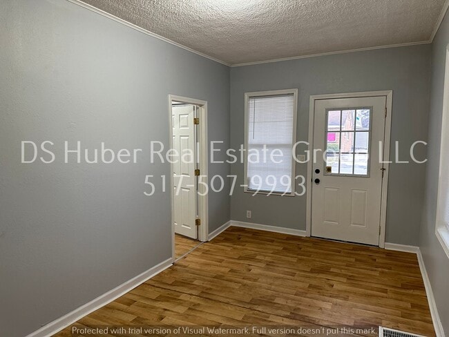 Foto del edificio - 813 N Jenison Ave