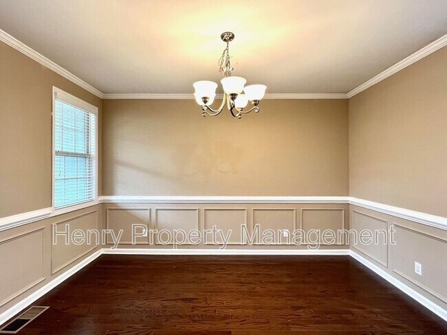 Foto del edificio - 8302 Primanti Blvd