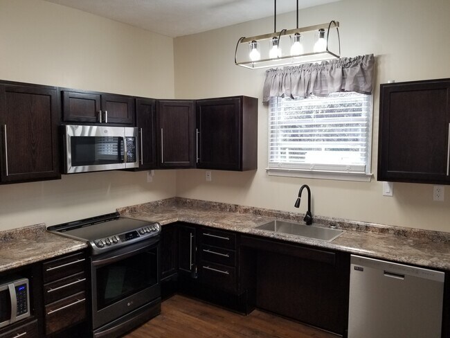 Handicap Kitchen - 805 8th St