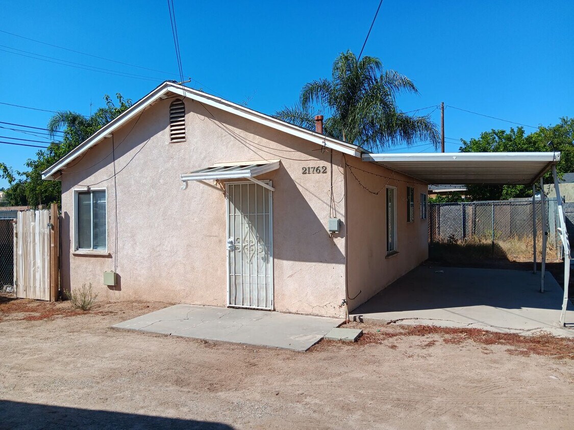 Primary Photo - 21760 Dracaea Ave