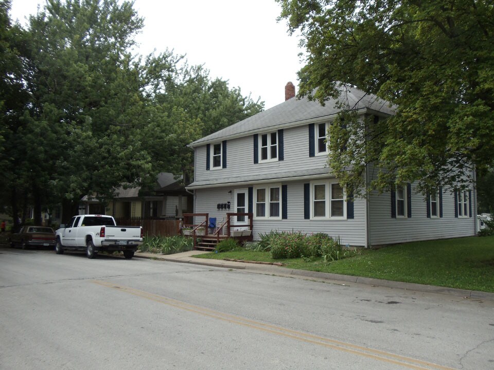 1109 N 13th St, Leavenworth, KS 66048 Apartments in Leavenworth, KS