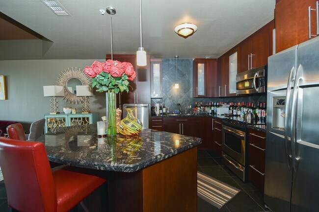 Foto del edificio - 3505 Sage Rd