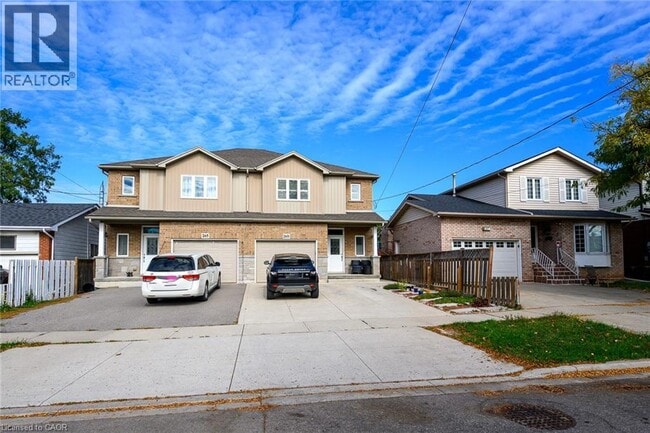 Building Photo - 265 Cedardale Ave