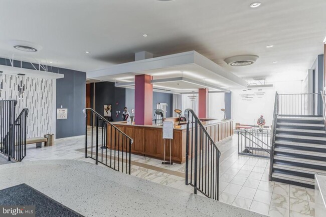 Foto del edificio - 4600 Duke St