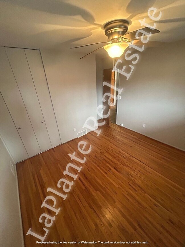 Foto del edificio - Charming 3-bedroom, 2-bathroom home located in the heart of Maumee