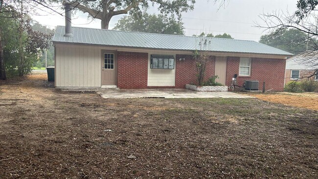 Foto del edificio - Beautiful fully remodeled home!