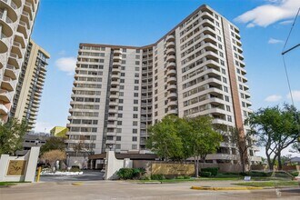 Building Photo - 3525 Sage Rd