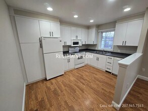Building Photo - 33 Burleigh Rd