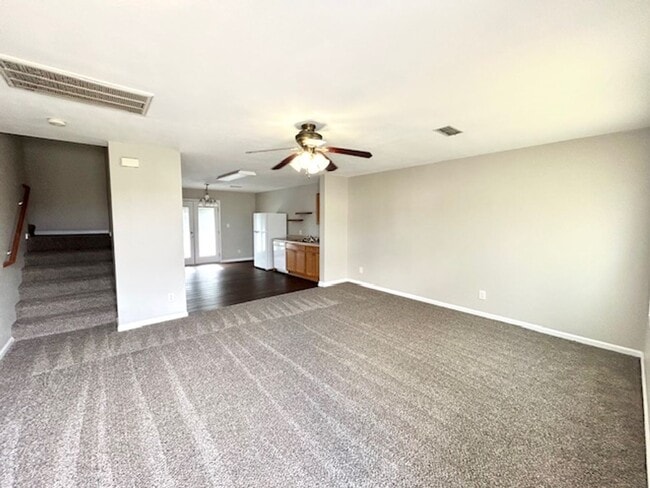 Building Photo - New Move In Special-$300 off first month's rent. Move In Ready Home in Prime Madison Location!