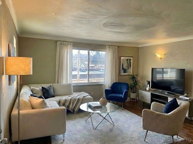 Photo - 1222 Broadway Ave Apartment