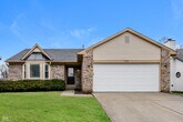 Primary Photo - 4131 Robertson Ct