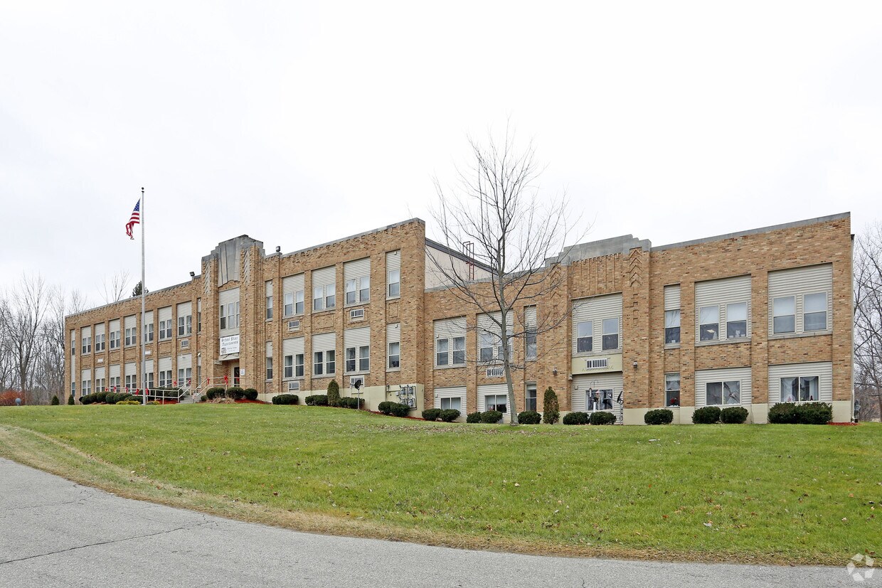 Foto del edificio - School Place Senior Apartments