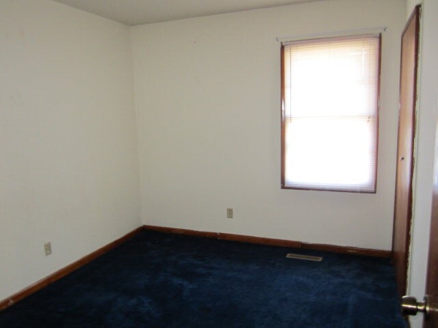 Foto del edificio - 161 Sharyn Ln