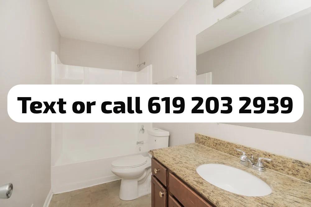 Primary Photo - 3508 Maple Ln