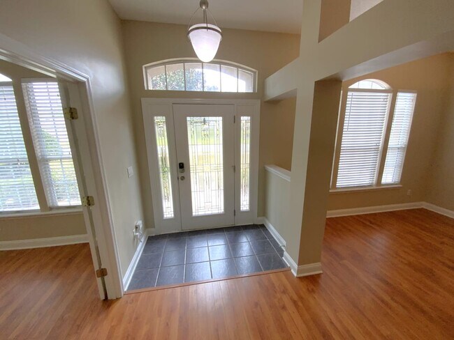 Building Photo - 1275 Paradise Pond Rd