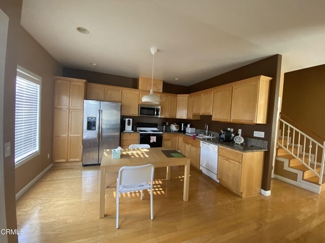 Building Photo - 4516 Ramsdell Ave
