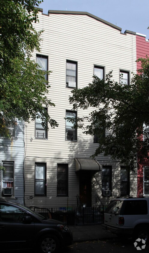 Primary Photo - 253 Himrod St