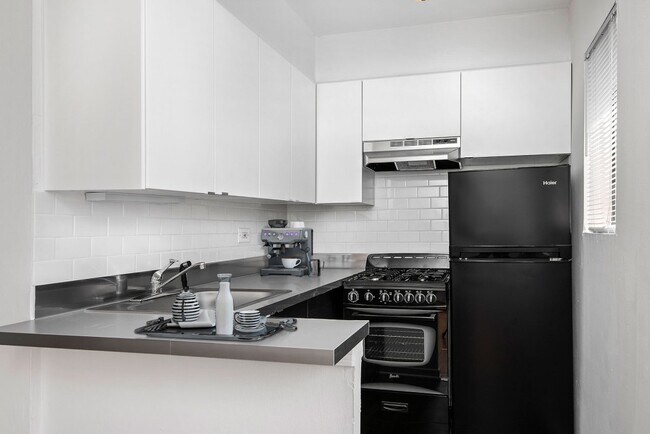 Foto del edificio - 450 West Melrose Apartments