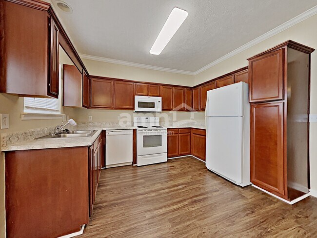 Foto del edificio - 221 Scarlet Ridge Court