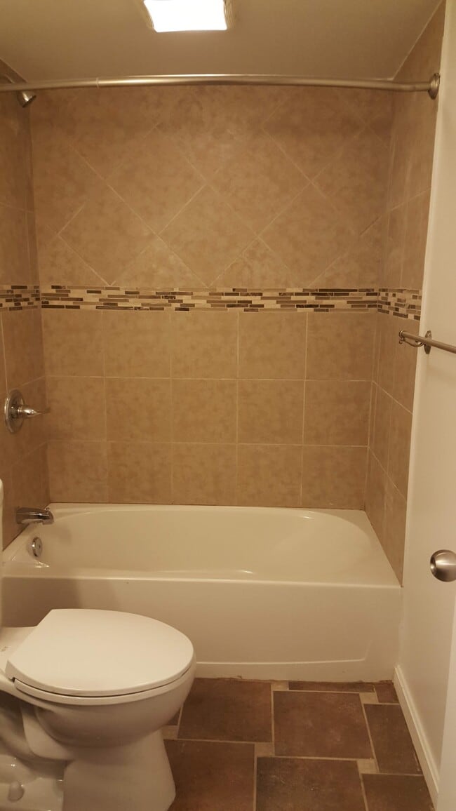 Building Photo - 2217 St Paul St