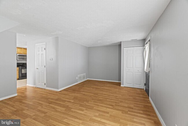 Foto del edificio - 2502 Greenwood Dr