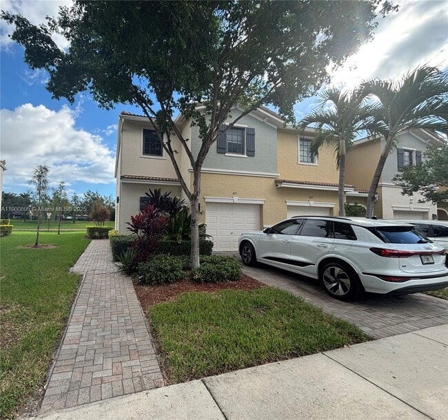 Foto del edificio - 401 NE 194th Ln