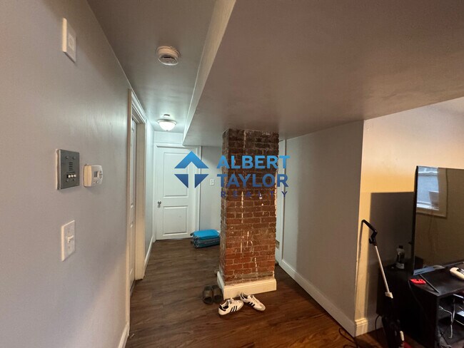 Foto del edificio - 998 Tremont St