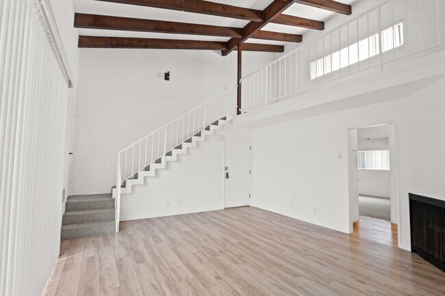 Foto del edificio - 932 10th St in Santa Monica.  North of Wil...