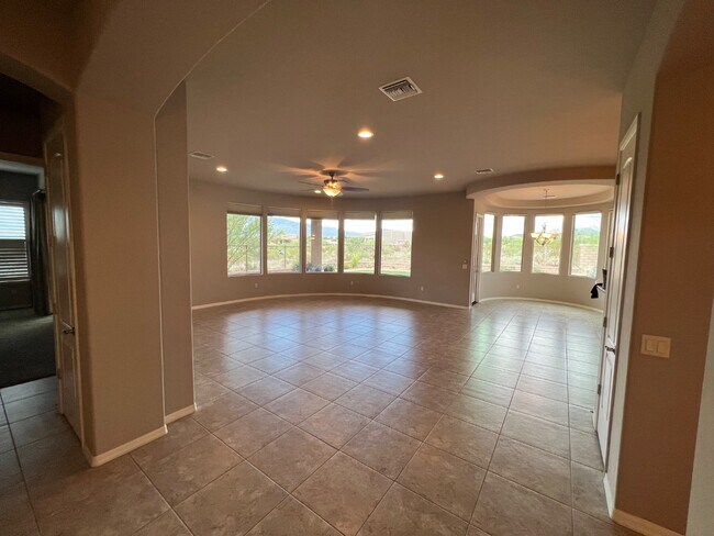 Building Photo - 14466 E Flamingo Cres Pl