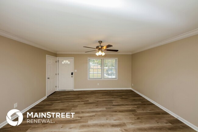 Foto del edificio - 3405 Ridgecrest Dr