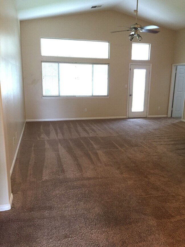 Foto del edificio - Beautiful Home in Fairway Oaks - Calloway ...