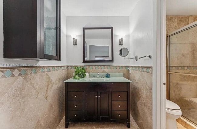 Photo - 1368 Presidio Dr House