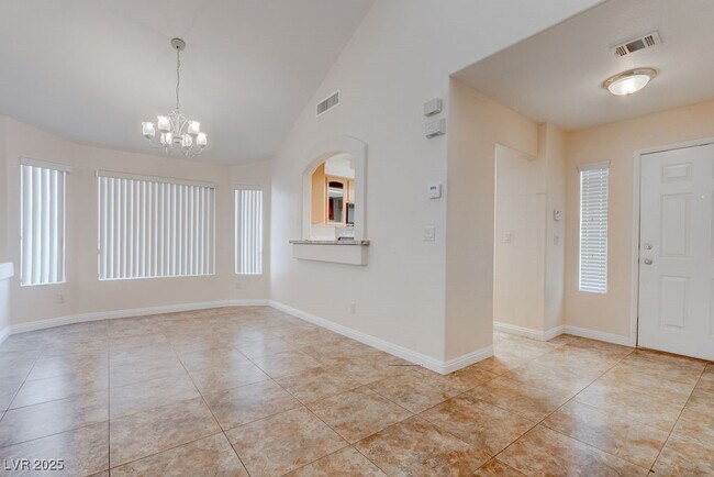 Foto del edificio - 8753 Country View Ave